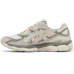 ASICS GEL - NYC – Sleek Cream & Grey Sneakers with Gel Cushioning - Cloud Tread