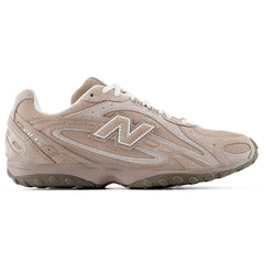 New Balance 204L Sneakers – Sleek & Timeless Everyday Style - Cloud Tread