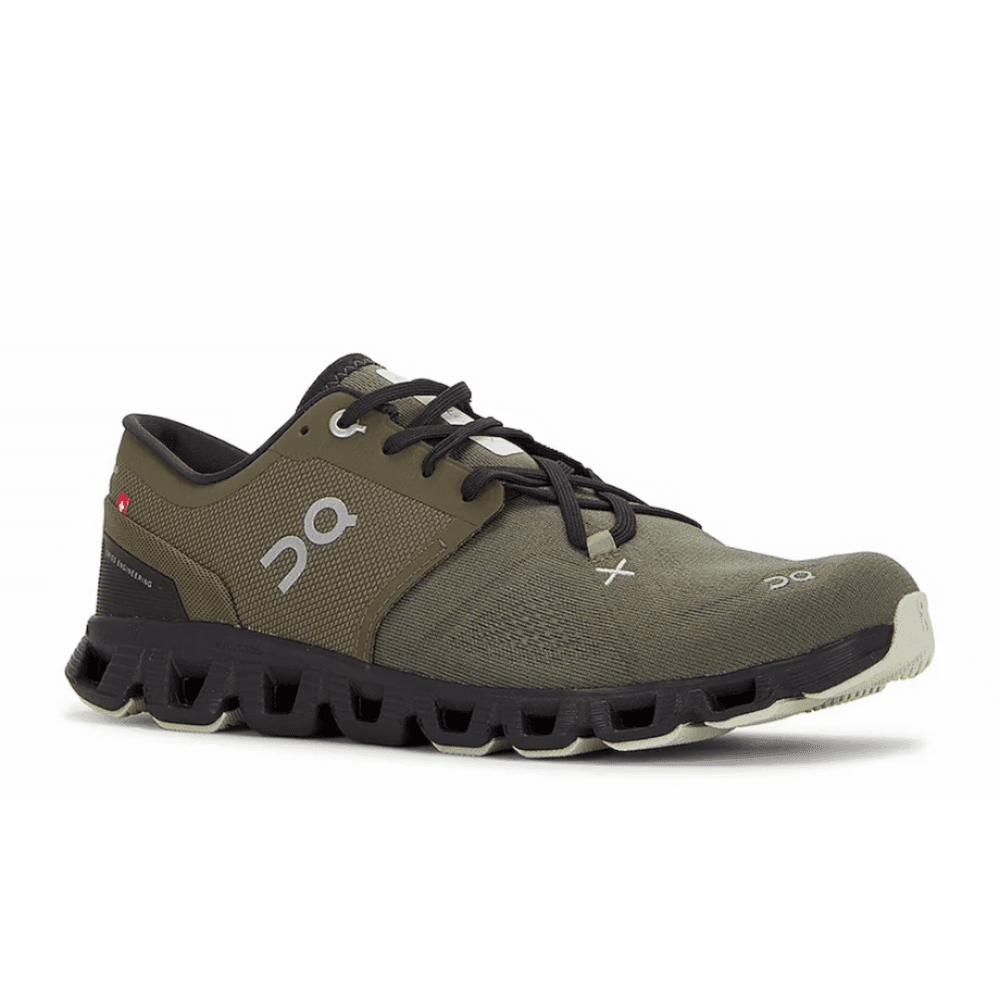 On Cloud X 3 Running Shoes side profile