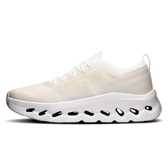 On Cloudtilt Moon ¨White