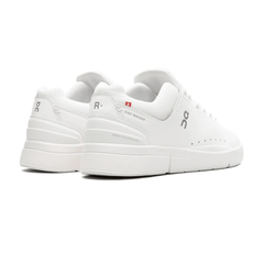 Lightweight On Roger Advantage 2 White Undyed sneakers Dubai