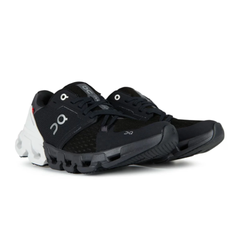 On Cloudflyer 4 Black White heel view