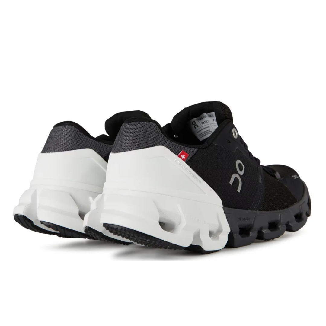 On Cloudflyer 4 Black White upper detail