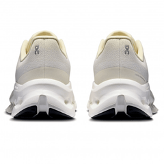 Sole pattern of On Cloudtilt Castor Pearl walking shoes