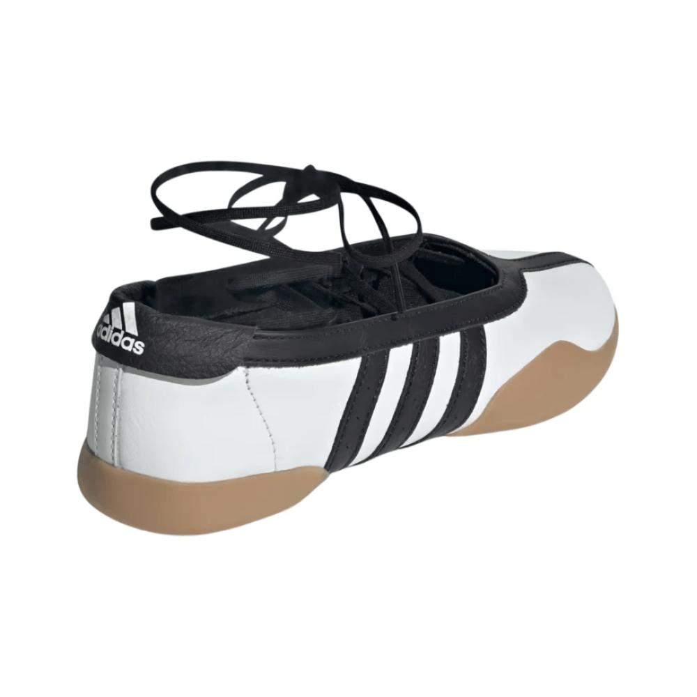 Adidas Chaussure Taekwondo Mei"Cloud White/Core Black/Gum" - Cloud Treadadidas chaussure taekwondo mei cloud white core black gumadidas gum sole sneakers uae