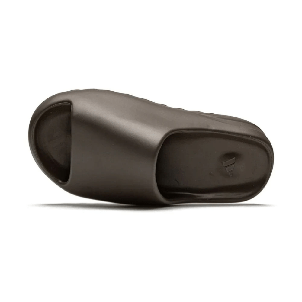 ADIDAS Yeezy Slide Soot "2021" - Cloud Treadadidas yeezy slide soot 2021adidas yeezy soot uae