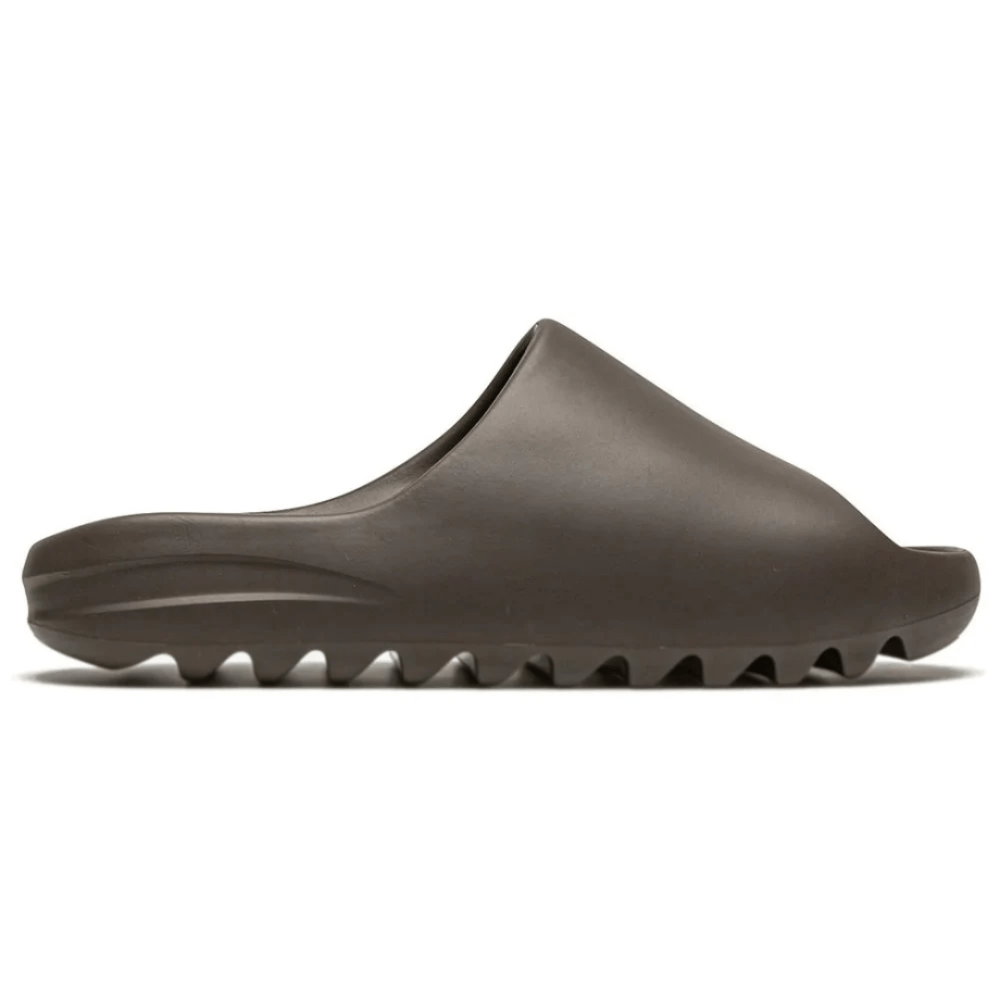 ADIDAS Yeezy Slide Soot "2021" - Cloud Treadadidas yeezy slide soot 2021adidas yeezy soot uae
