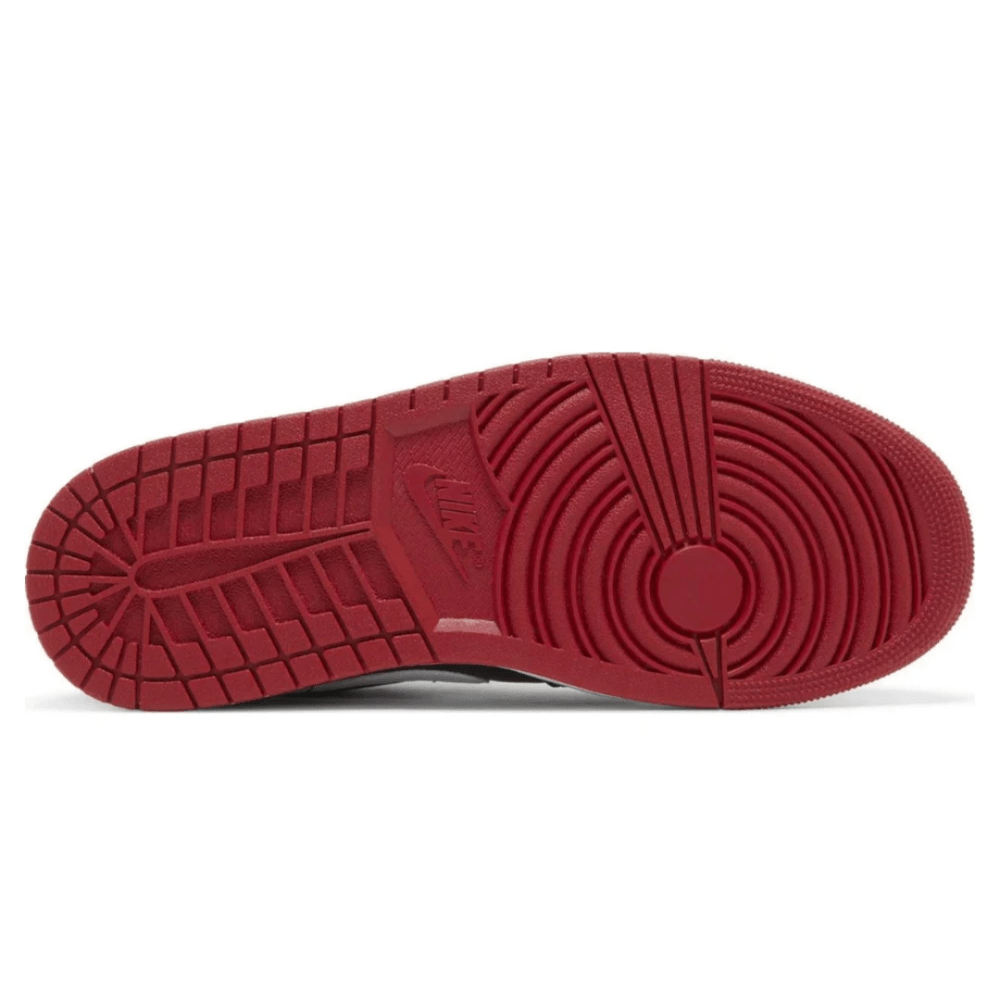 Air Jordan 1 Low Alternate Bred Toe On Feet UAE