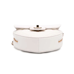 Chanel Heart Bag 2025 – CC in Love Edition - Cloud TreadWomen's BagChanelChanel 2025 Collection