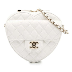 Chanel Heart Bag 2025 – CC in Love Edition - Cloud TreadWomen's BagChanelChanel 2025 Collection