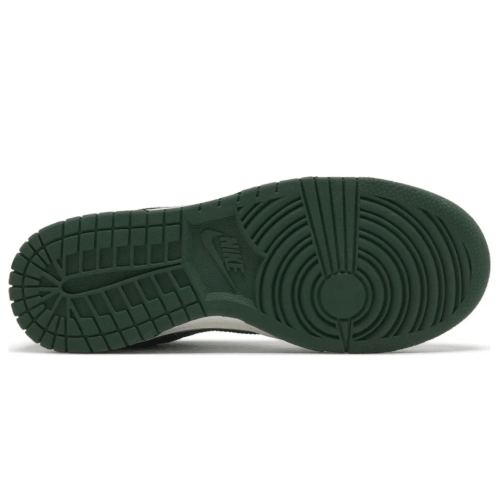 Rear heel of Nike Dunk Low ‘Gorge Green’ with gold Nike logo