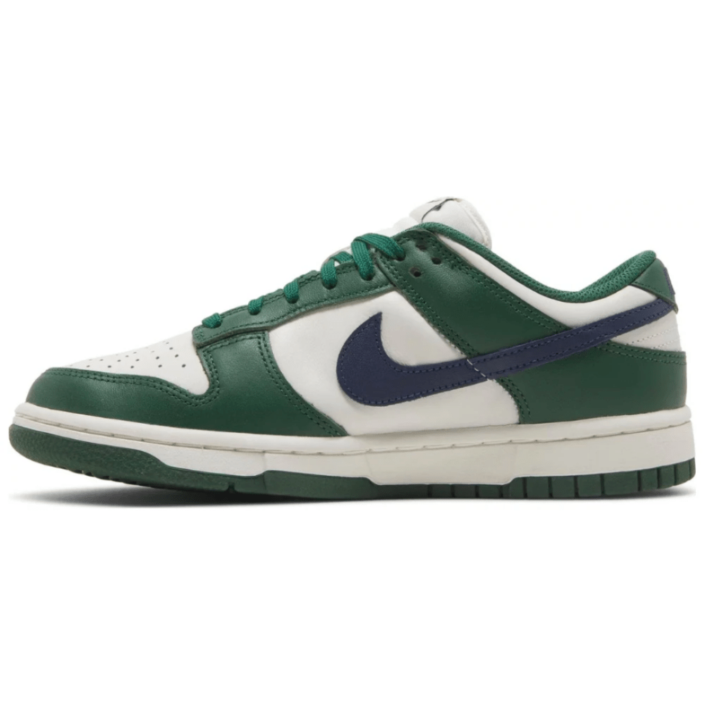 Front view of Nike Dunk Low ‘Gorge Green’ sneaker