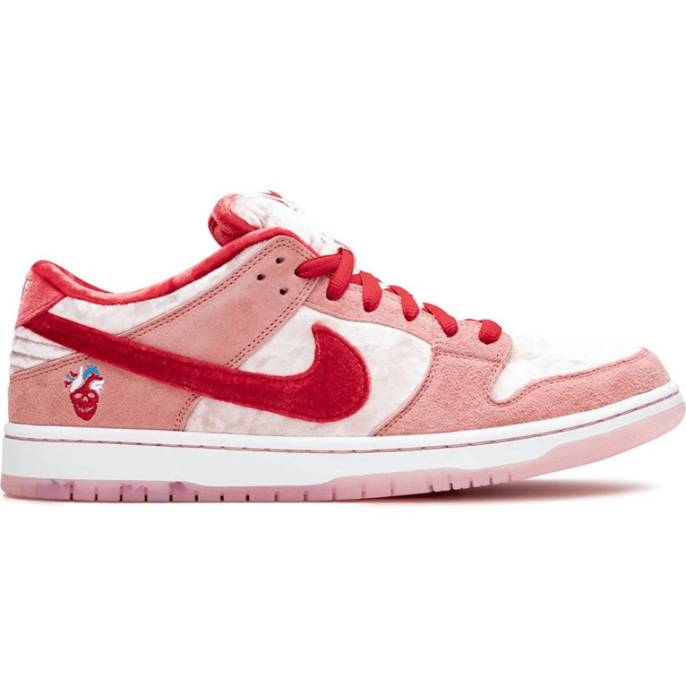 Side view of Nike Dunk Low Pro sneakers in leather and suede