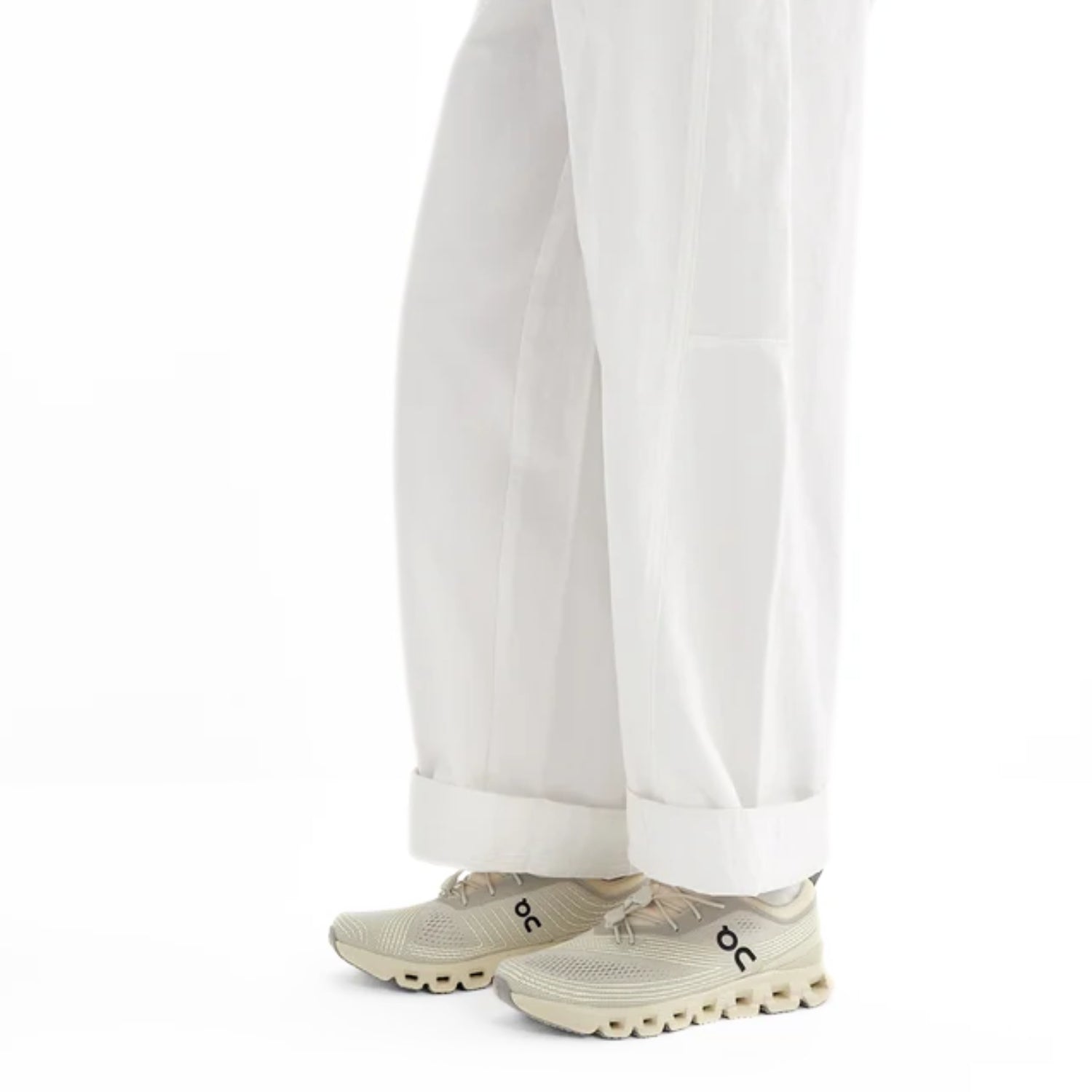 ON Cloud X Z5 "Ice Cream" Sneakers – Limited Edition Lightweight Trainers - Cloud Tread