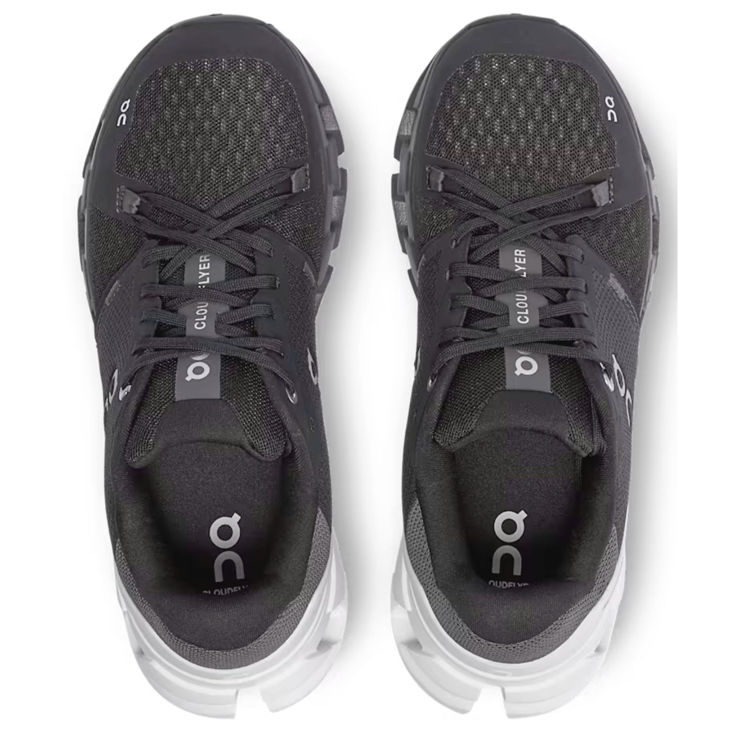 On Cloudflyer 4 Wide Fit – Plush Tongue & External Heel Support - Cloud Tread