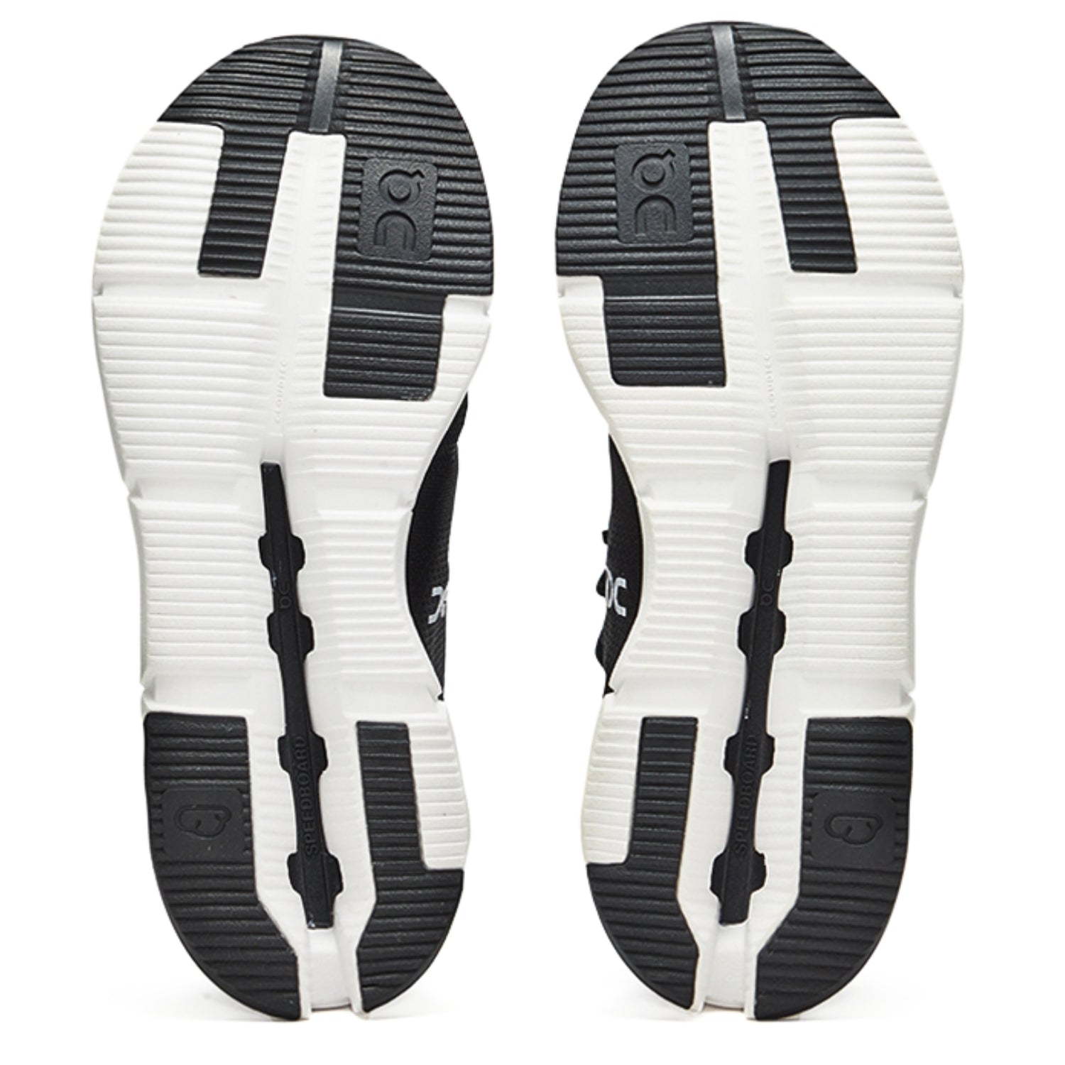 On Cloudnova Form 2 – Sleek Low Silhouette with Speedboard® Tech - Cloud Tread