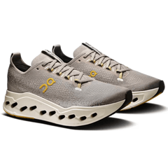 On Running Cloudsurfer Max Cinder Pelican upper detail
