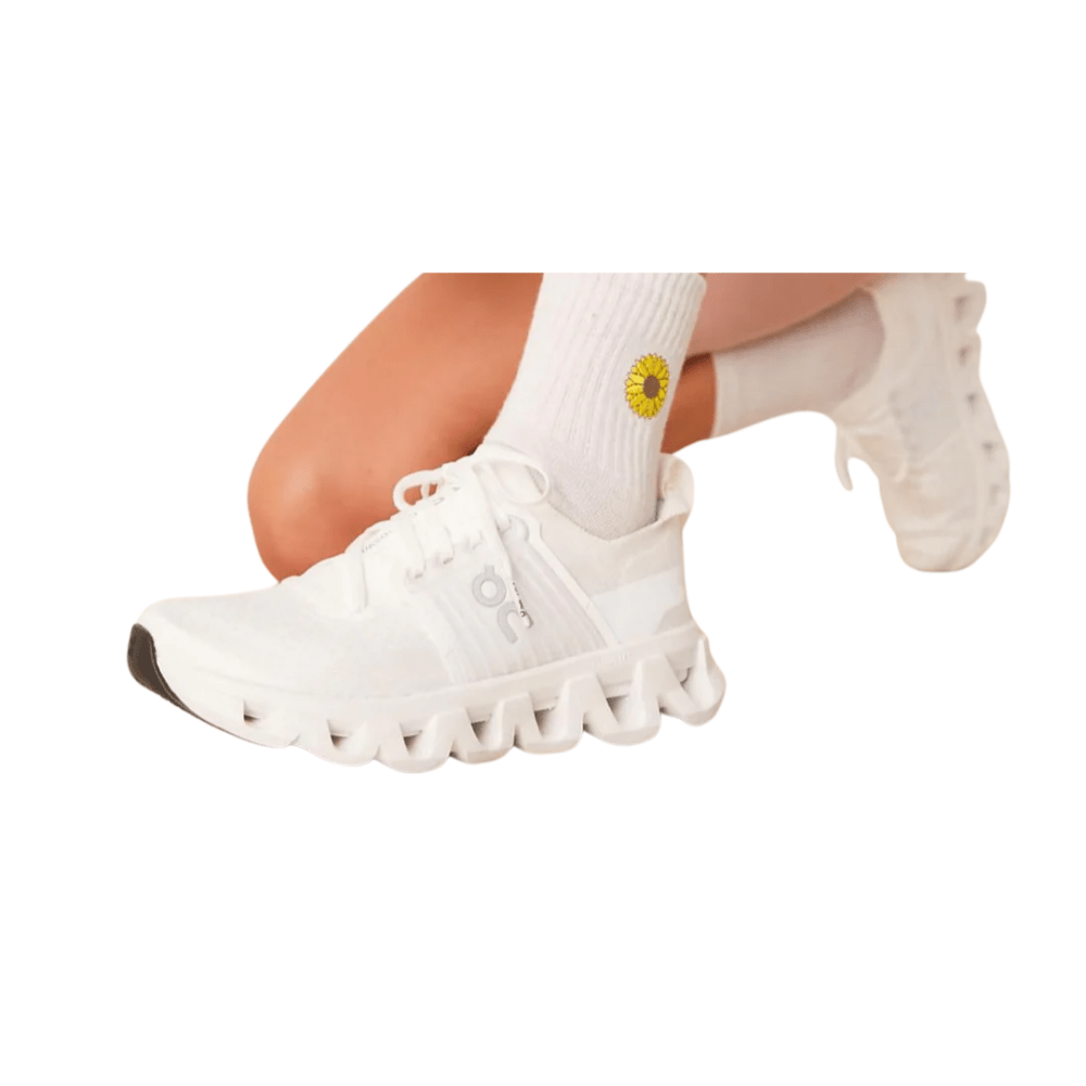 On Running Cloudswift 4 White outsole