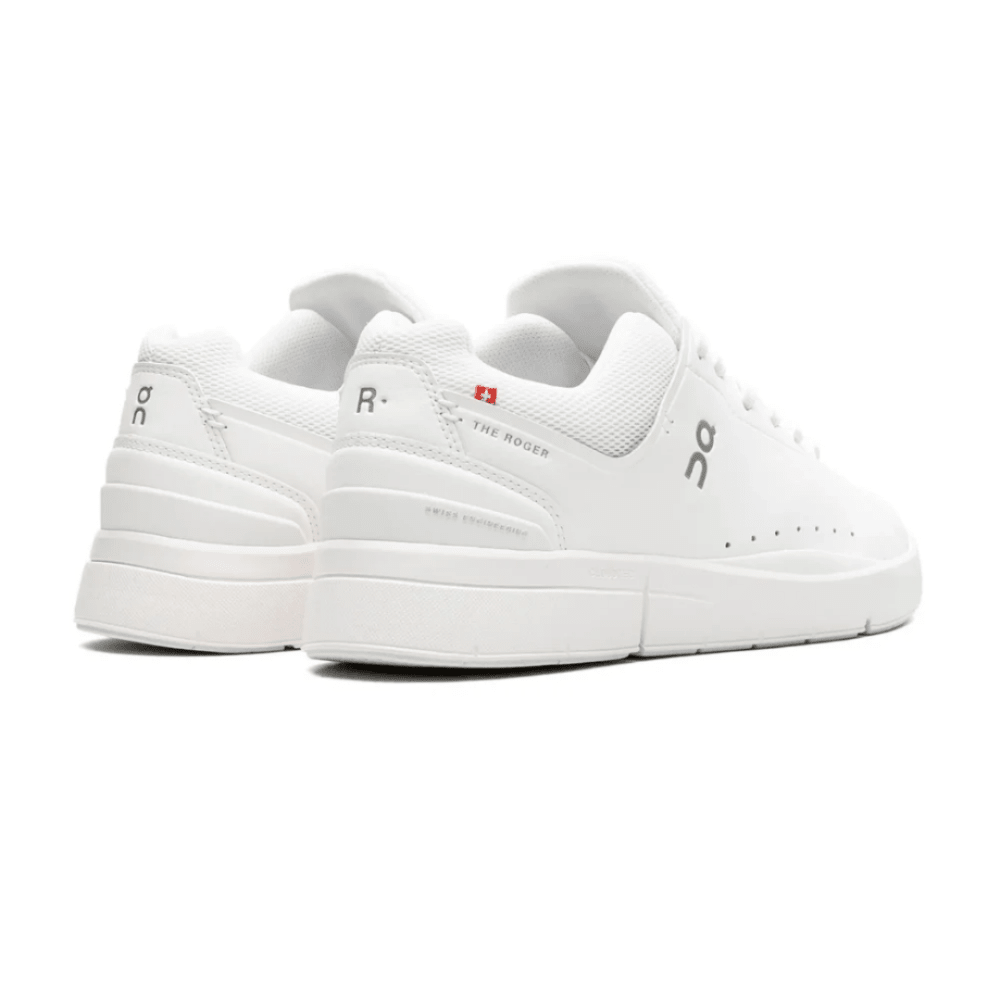 Lightweight On Roger Advantage 2 White Undyed sneakers Dubai