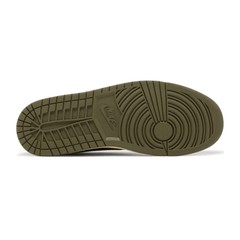 Heel branding Travis Scott x Wmns Air Jordan 1 Retro Low OG Olive UAE