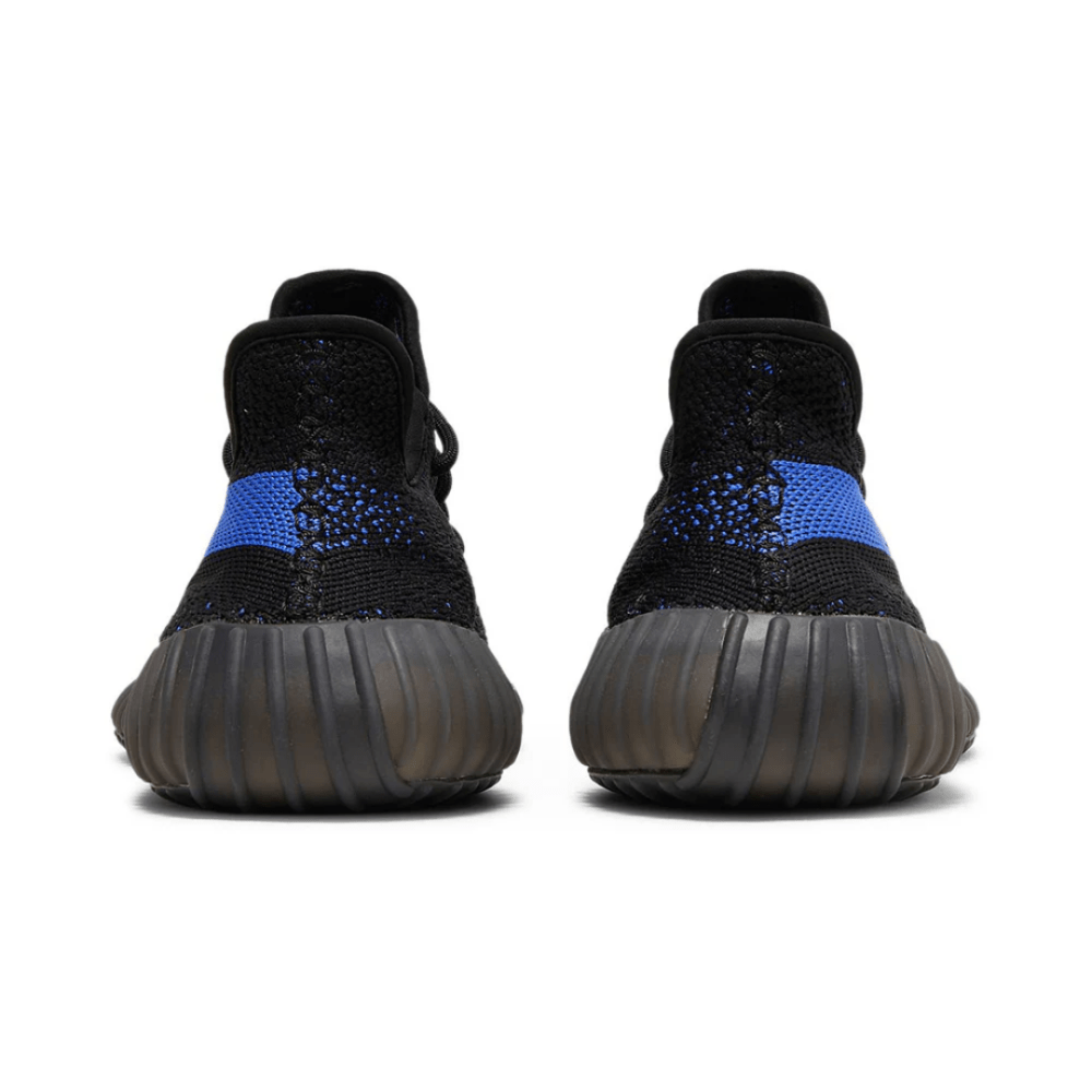 Yeezy Boost 350 V2 Dazzling Blue close-up detail