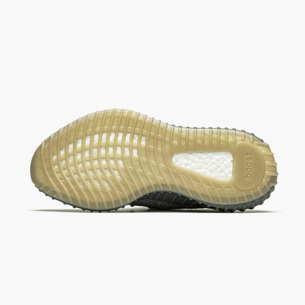 Yeezy Boost 350 V2 Israfil texture macro