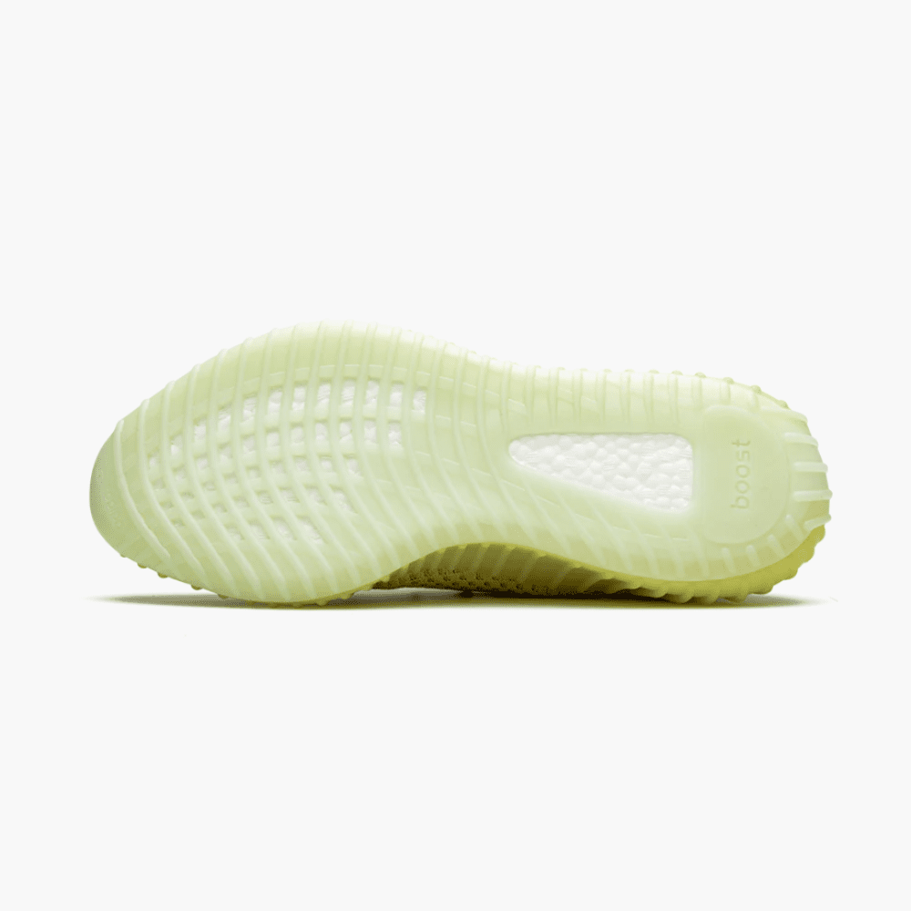 Yeezy Boost 350 V2 Marsh texture macro