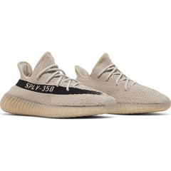 Yeezy Boost 350 V2 "Reverse Oreo" - Cloud Treadadidas yeezy oreo uaeauthentic yeezy dubai